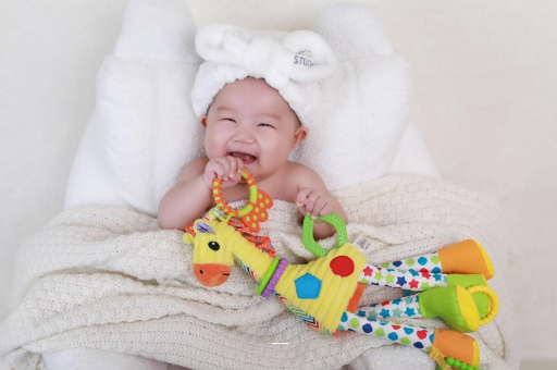 晋中宝宝的口欲期